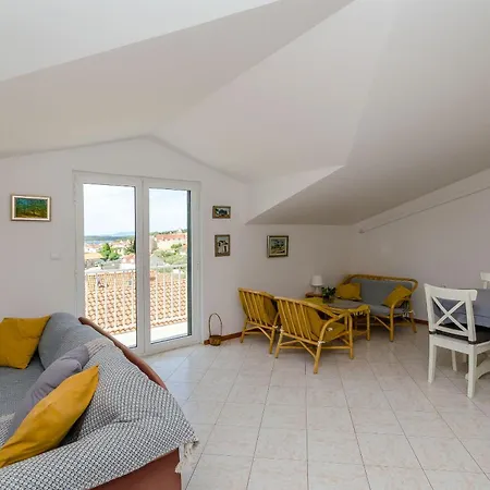 Marisa Apartamento Hvar Town